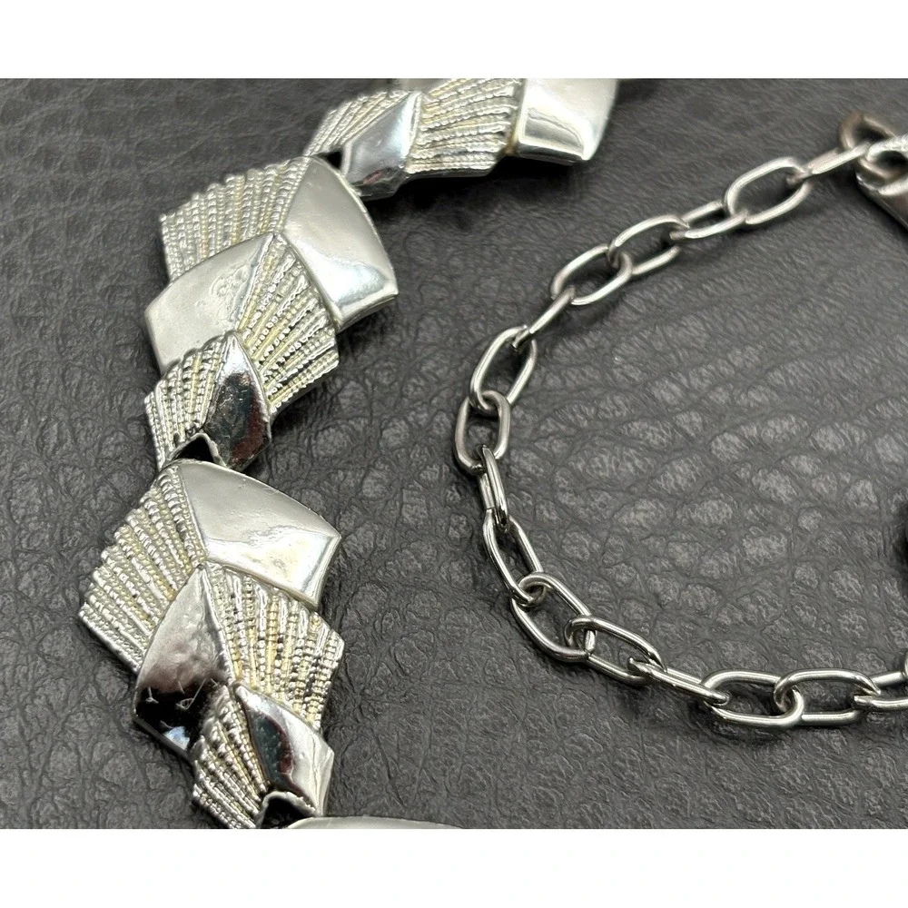 Vintage Geometric Design Silver Tone Mod Panel Necklace Choker 14-17